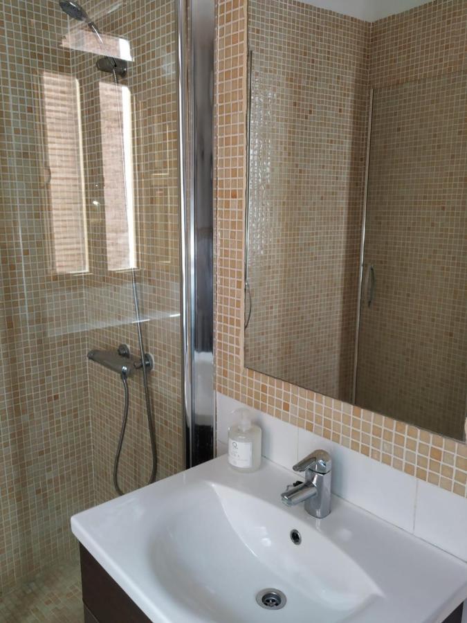 Bonito Apartamento Con Encanto En Casco Antiguo Ron 7 Valenciayole Leilighet Eksteriør bilde