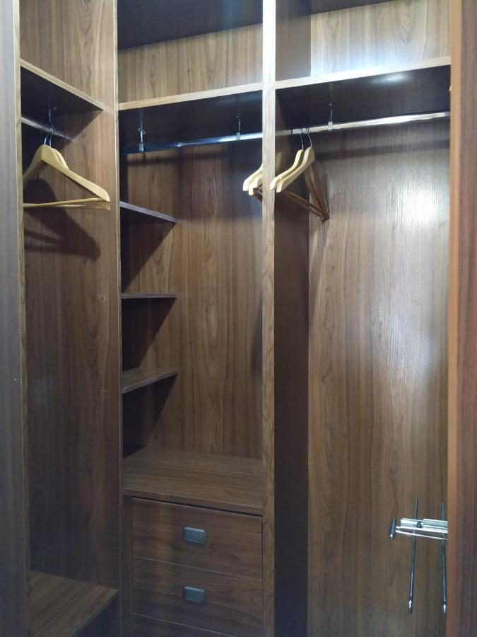 Bonito Apartamento Con Encanto En Casco Antiguo Ron 7 Valenciayole Leilighet Eksteriør bilde