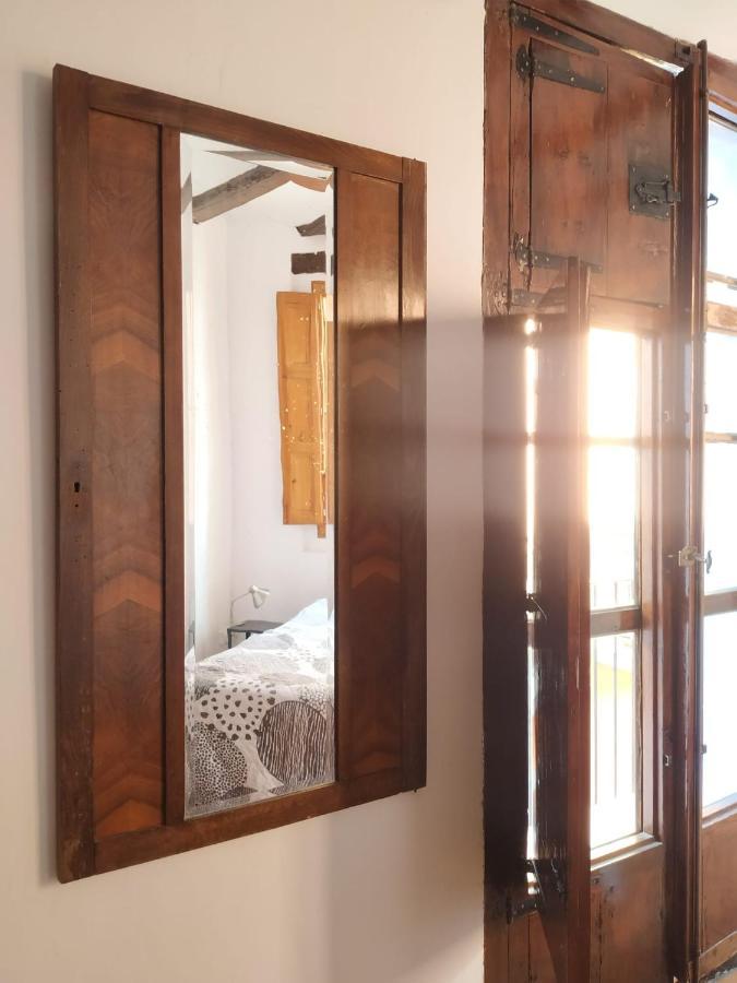 Bonito Apartamento Con Encanto En Casco Antiguo Ron 7 Valenciayole Leilighet Eksteriør bilde